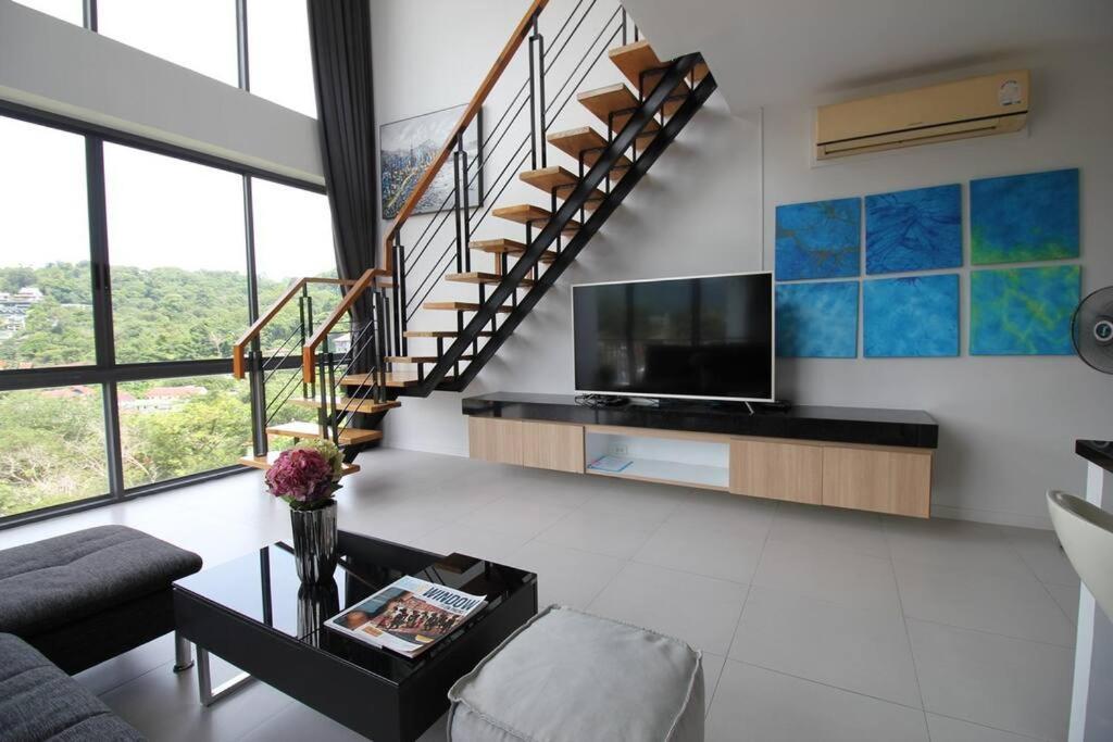 Beautiful Penthouse Apartment With Mountain Views Kamala Beach Buitenkant foto